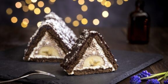 8979679696796769